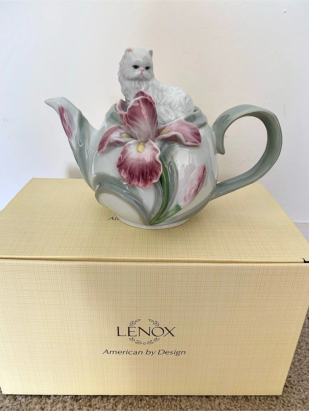 Lenox Ceramic Persian Cat with Iris Flower Teapot Pink & Green
